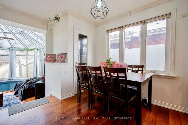 Additional image 10 of 13 Foster Rd