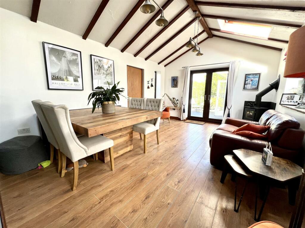 Additional image 2 of Hainworth, Keighley