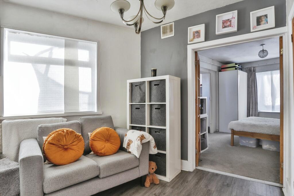 Additional image 8 of Coombe Avenue, Bournemouth, Dorset, BH10