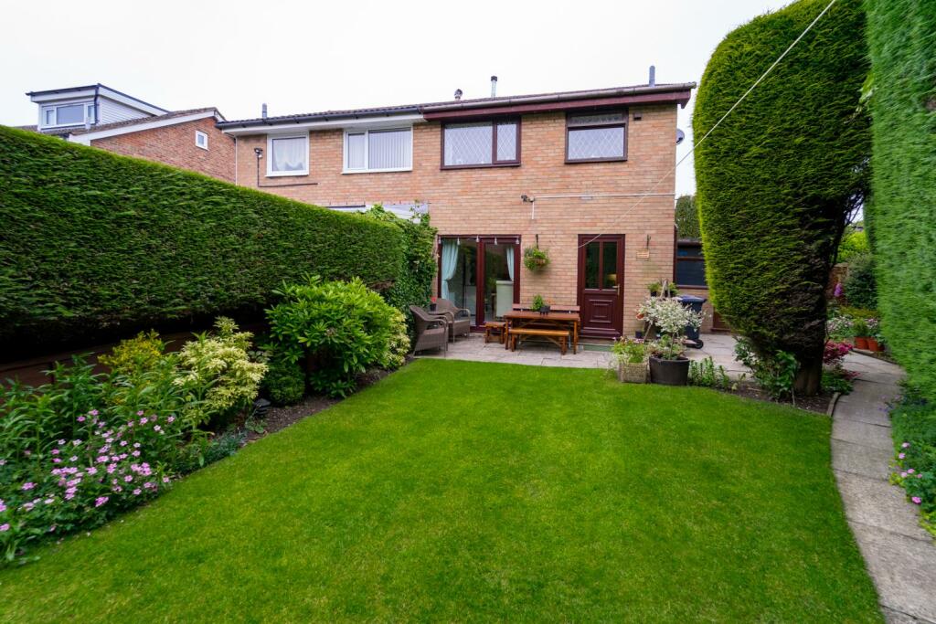 Additional image 8 of Rydal Place, Colne