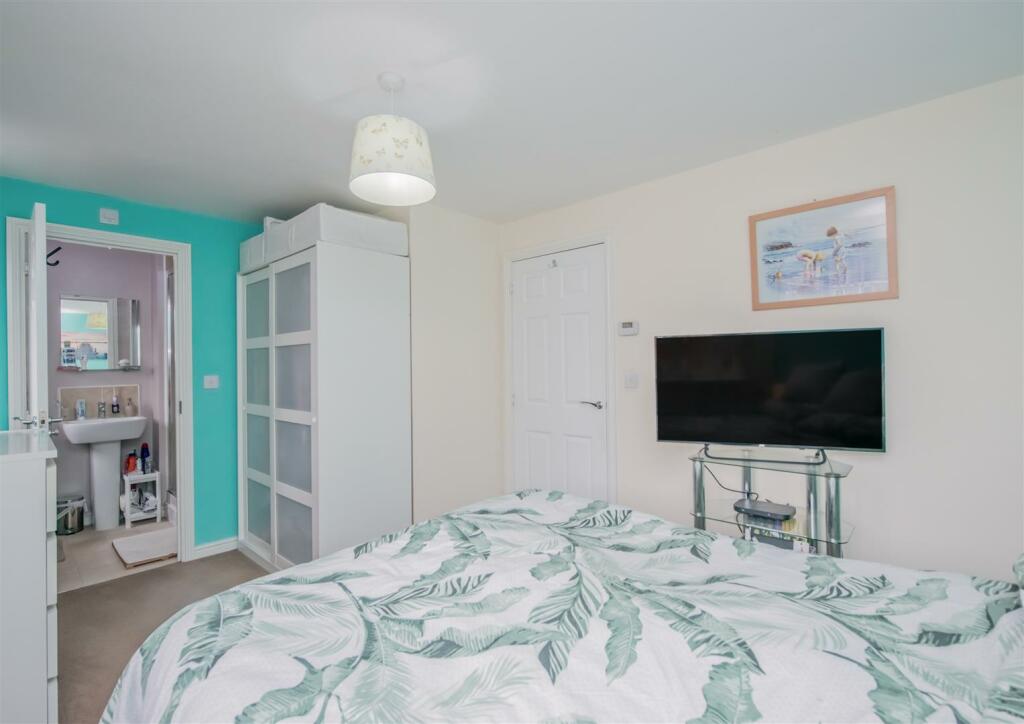 Additional image 11 of Peterson Court, Bradford