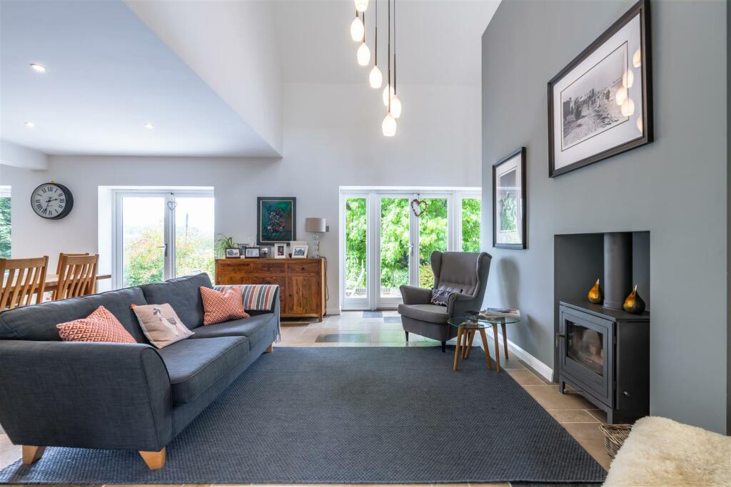 Additional image 10 of Loop Farm Road, Lytchett Matravers