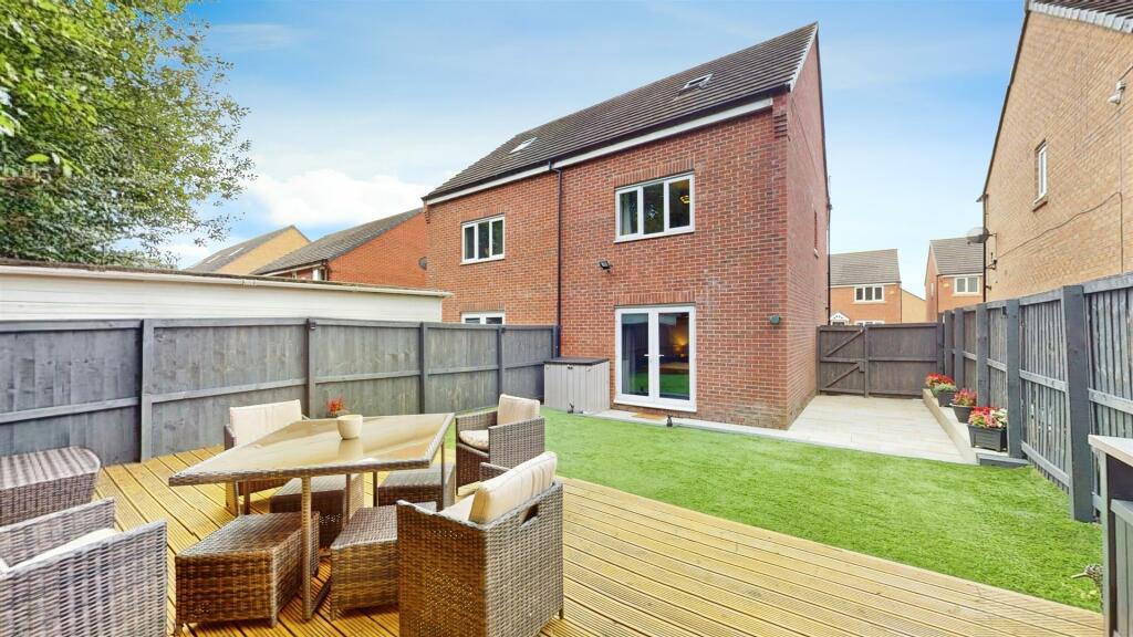 Additional image 16 of Denham Drive, Bradford