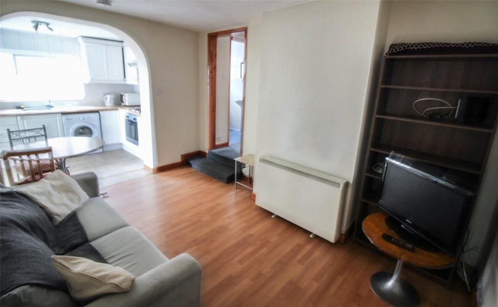 Additional image 4 of Wallisdown Road, Poole, BH12