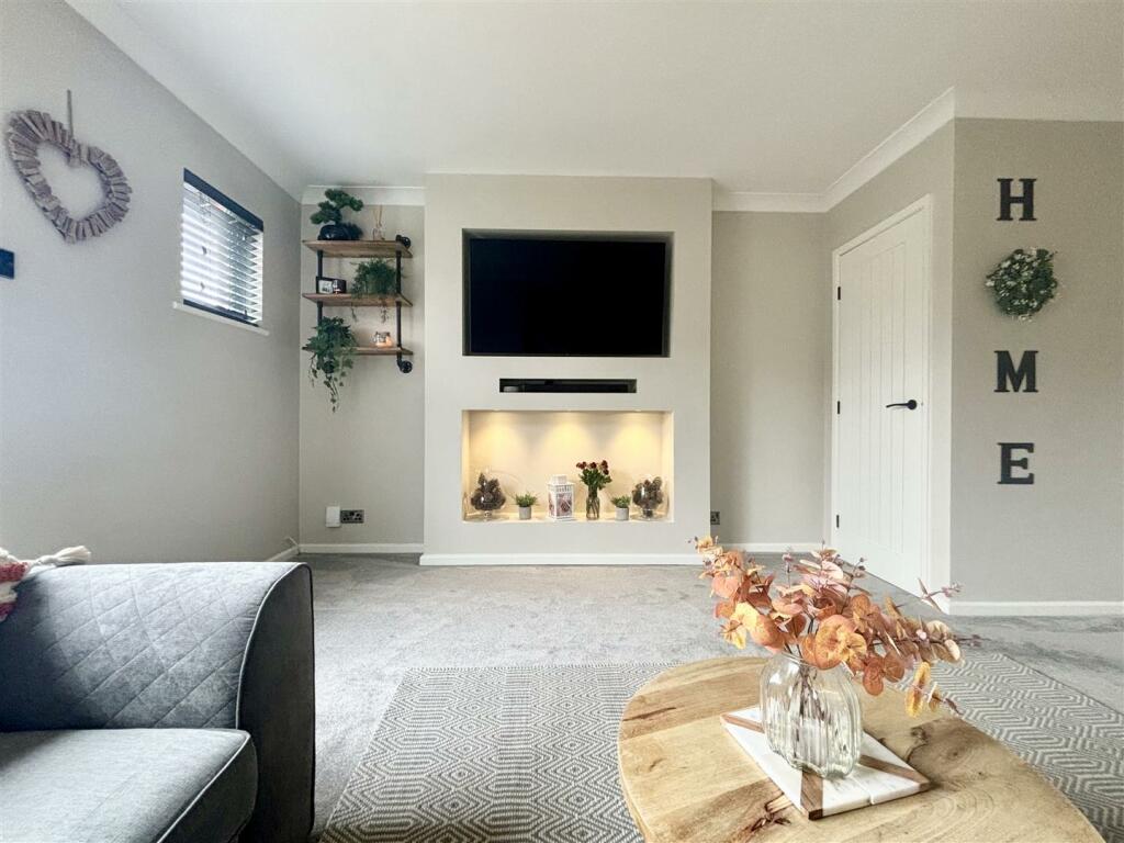 Additional image 6 of Hop Close, Upton