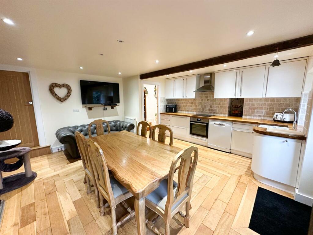 Additional image 14 of Bolton Road, Silsden