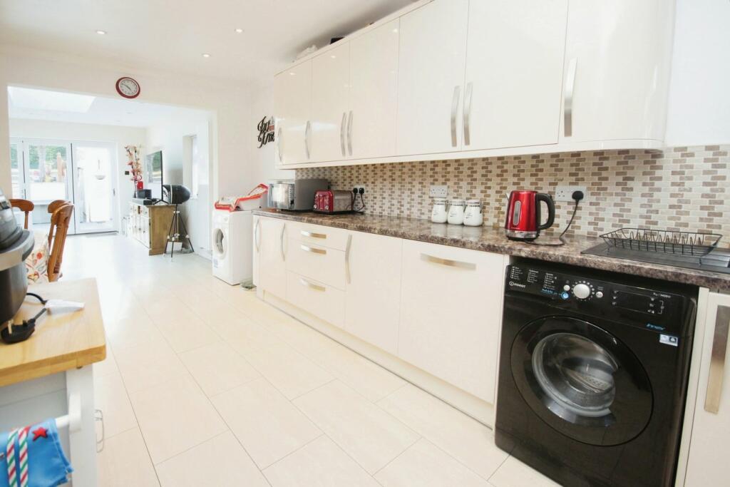 Additional image 5 of Herbert Avenue, PARKSTONE, BH12