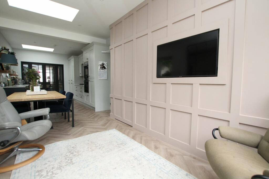 Additional image 17 of Sherwood Avenue, Whitecliff, Poole, BH14