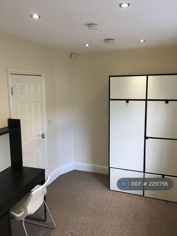 Additional image 4 of Ashgrove, Bradford, BD7