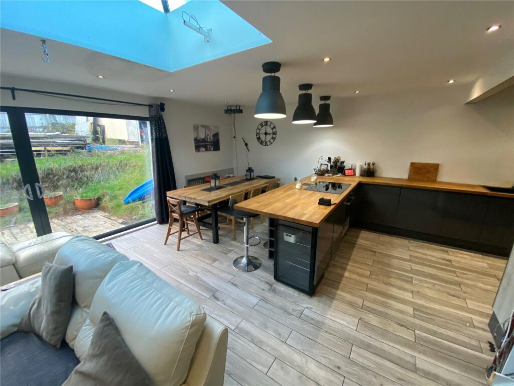 Additional image 5 of Shapland Avenue, Bear Cross,, Bournemouth, Dorset, BH11