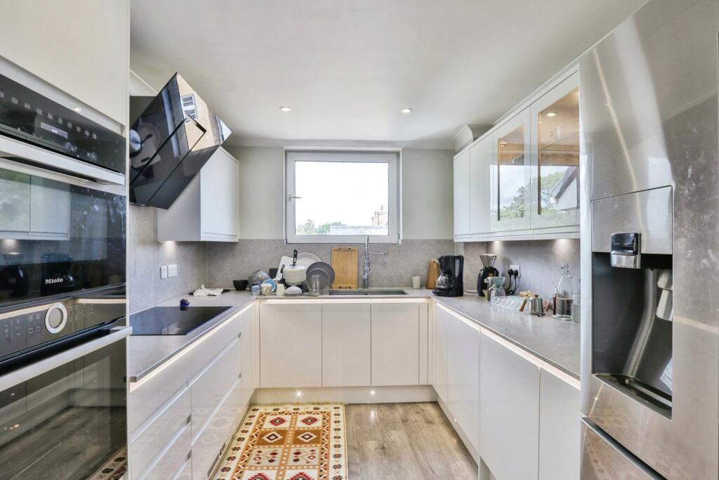 Additional image 5 of Christchurch Road, Bournemouth, Dorset, BH1