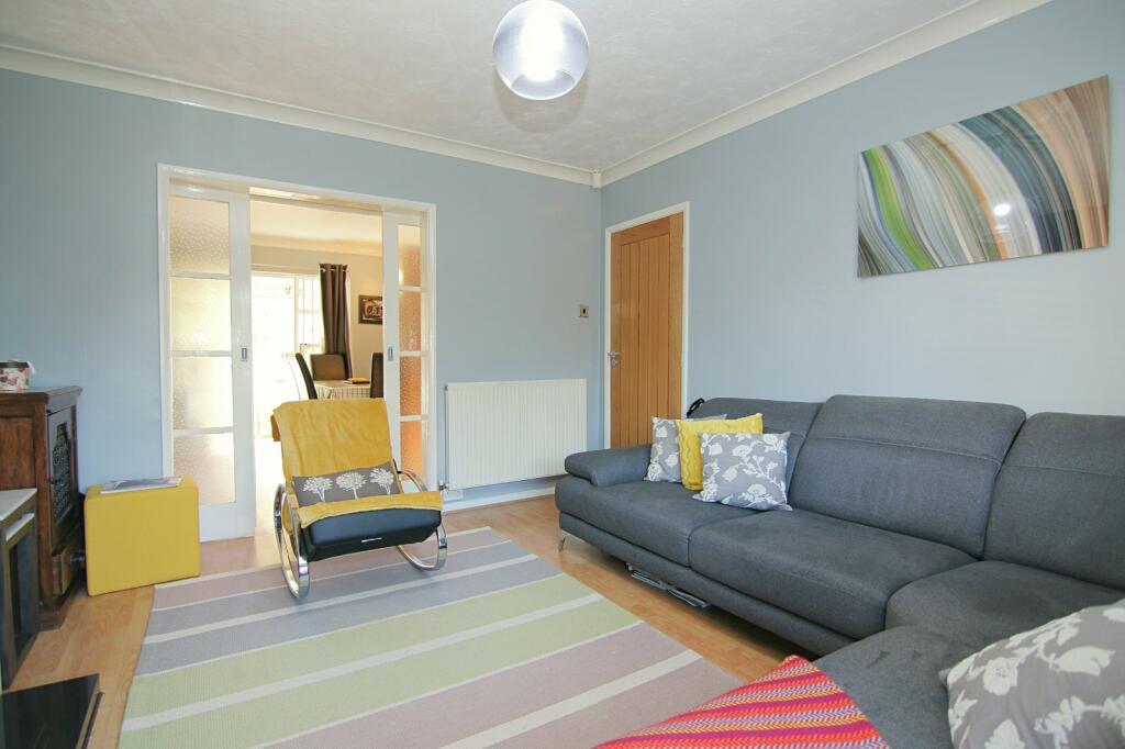 Additional image 4 of Dean Close, Bradford, BD8