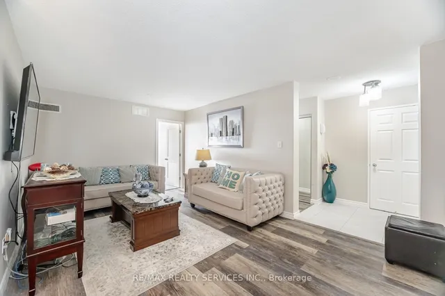 Additional image 4 of 30 Malta Ave Unit 2004