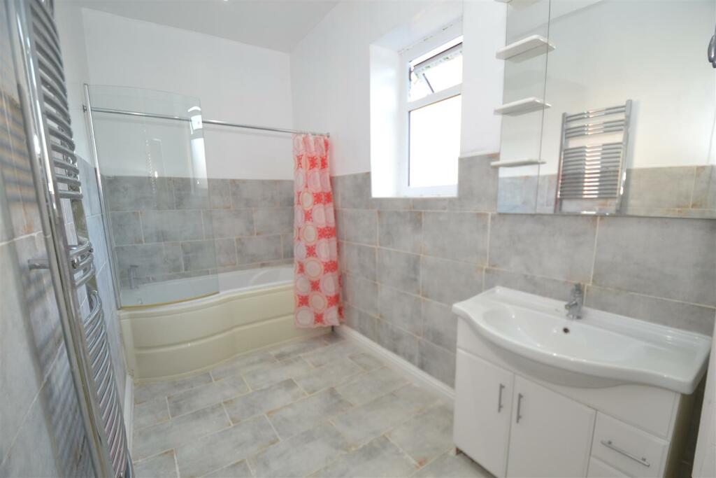 Additional image 4 of Toftshaw Lane, East Bierley, Bradford