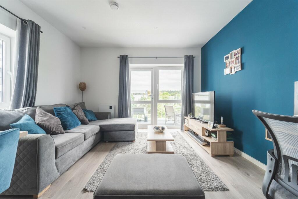 Additional image 3 of The Observatory, Park Road, Poole, BH15 2FY