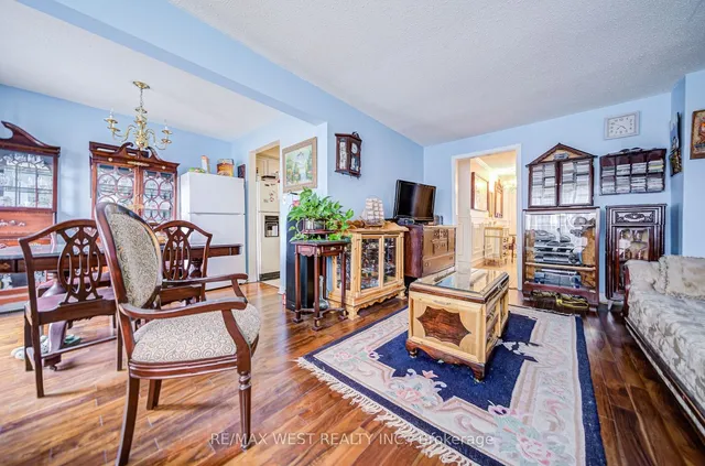 Additional image 12 of 7475 Goreway Dr Unit 18