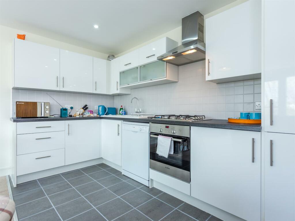 Additional image 8 of High Street, Poole