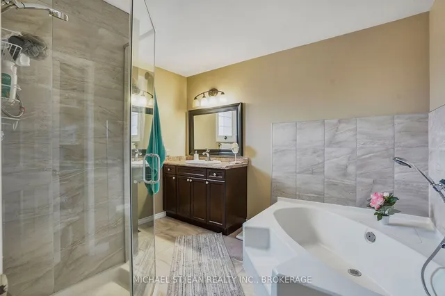 Additional image 30 of 255 Mount Albion Rd Unit 31