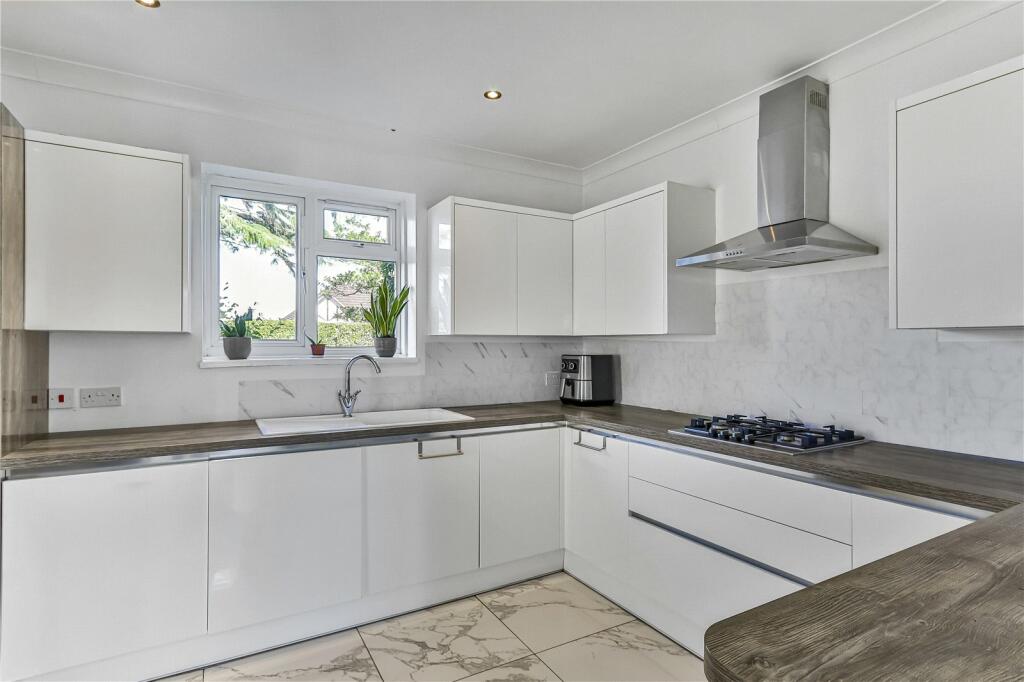 Additional image 8 of The Broadway, Northbourne, Bournemouth, BH10