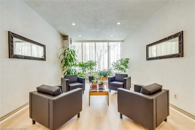 Additional image 3 of 40 Bay Mills Blvd Unit 301