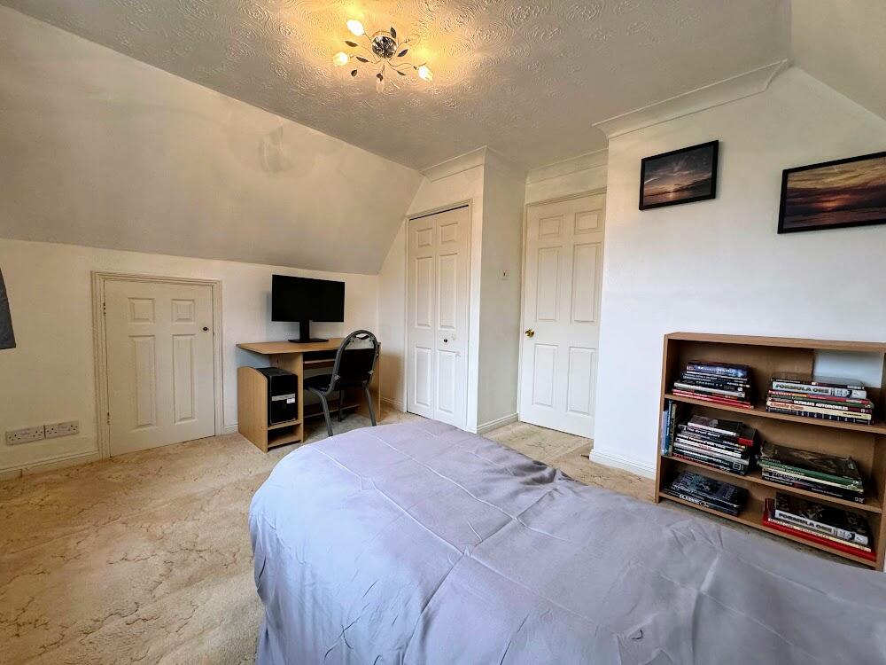 Additional image 15 of Honeysuckle Lane