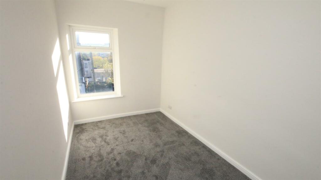 Additional image 18 of Oakleigh Road, Clayton, Bradford