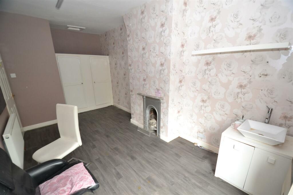 Additional image 9 of Halifax Road, Wibsey, Bradford