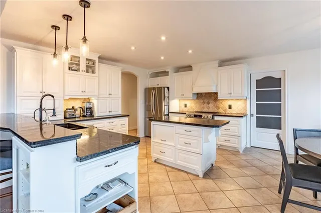 Additional image 7 of 33 Notchwood Crt