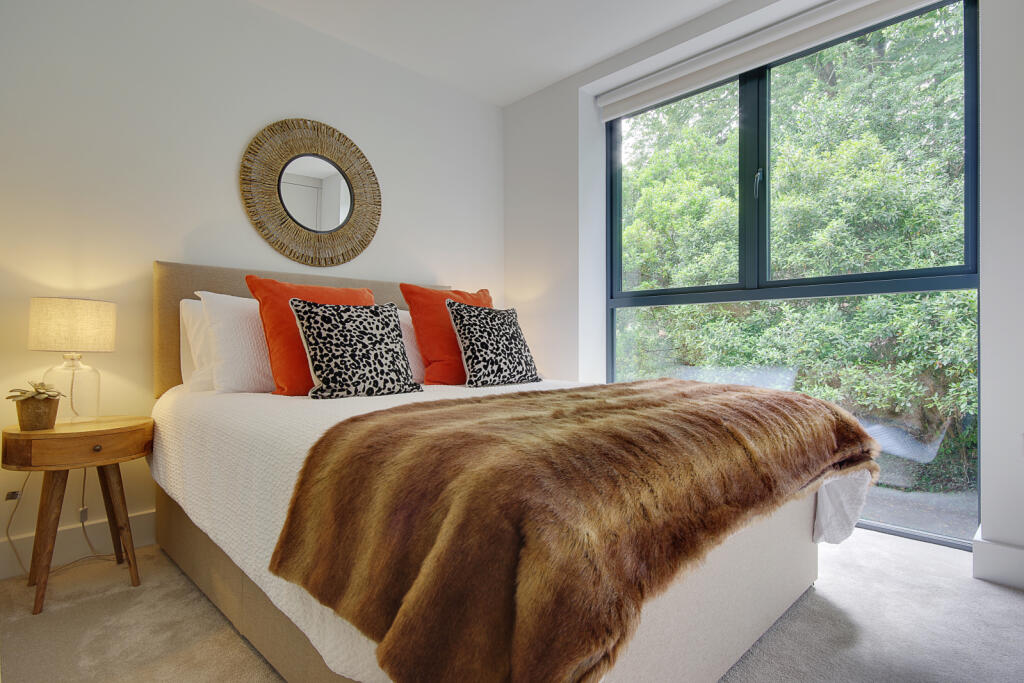 Additional image 14 of Martello Road South, Canford Cliffs, Poole, Dorset, BH13