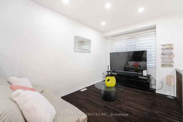 Additional image 7 of 1315 Granrock Cres