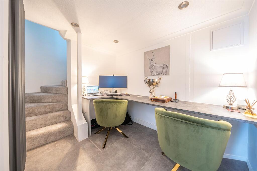 Additional image 4 of New Line, Apperley Bridge, West Yorkshire