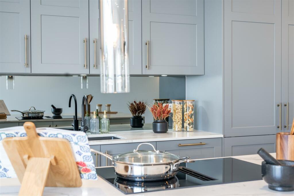 Additional image 10 of Salterns Way, Lilliput