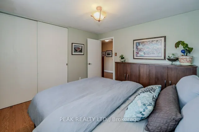 Additional image 18 of 88 Springbank Cres