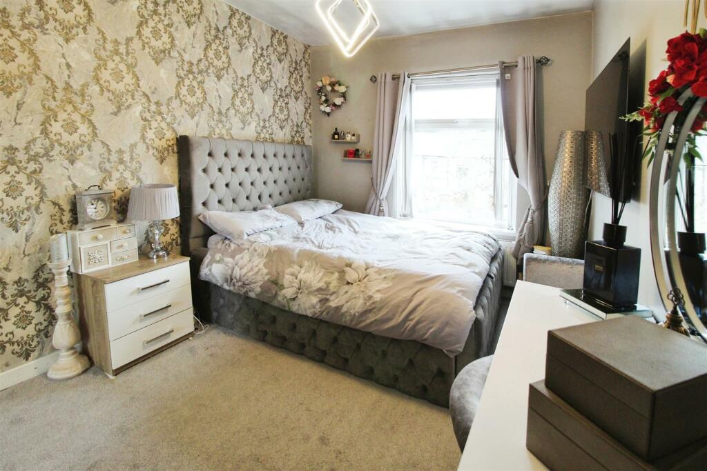 Additional image 7 of Carr Bottom Avenue, Bradford, BD5 9BE