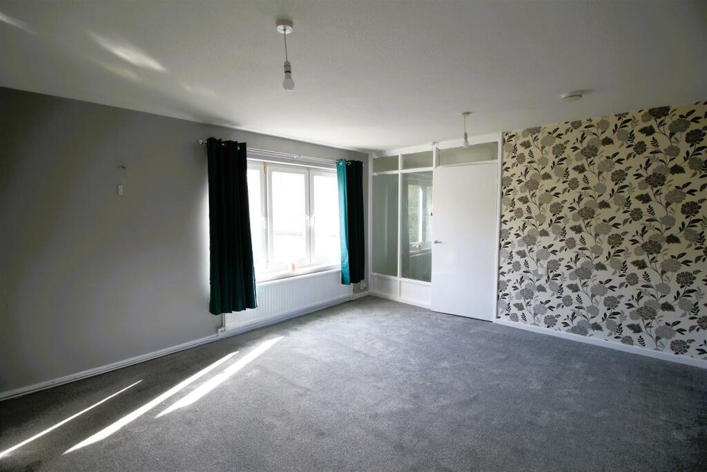Additional image 14 of Wenborough Lane, Bradford