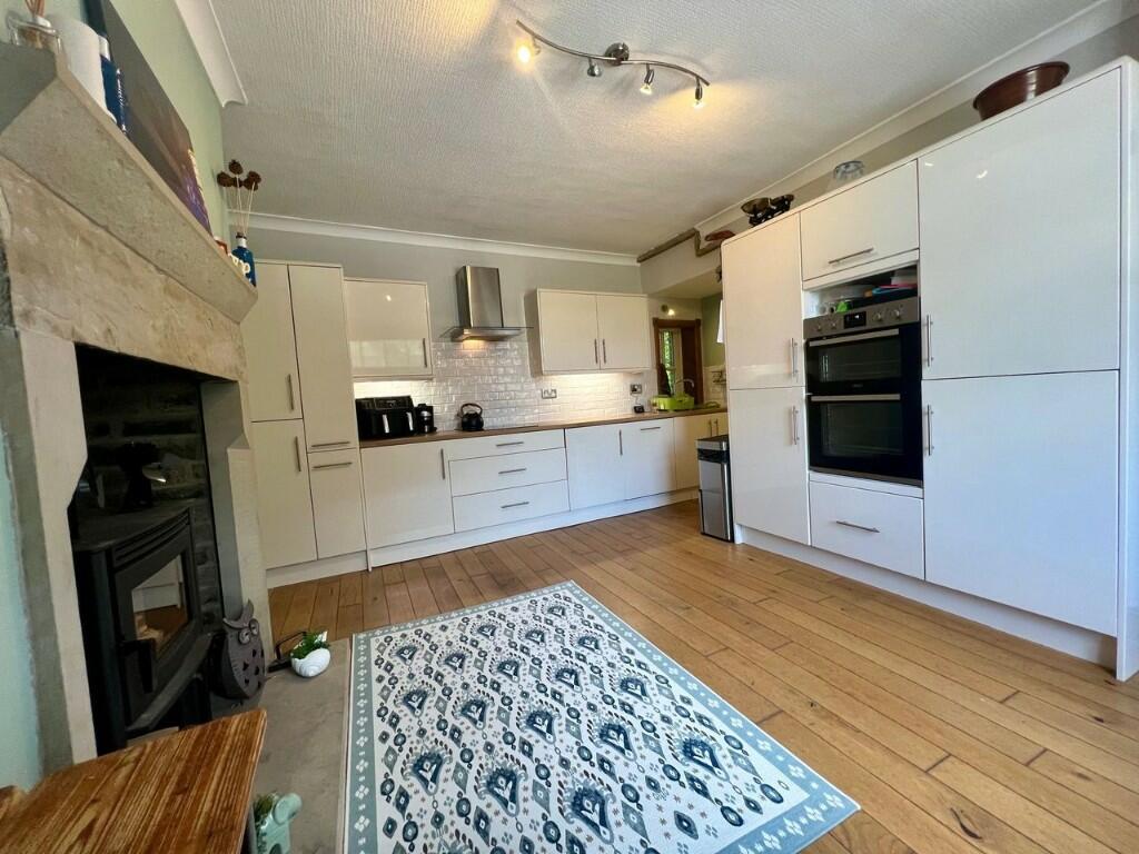 Additional image 5 of 37-38 Cliffe View, Allerton, West Yorkshire, BD15 9JQ