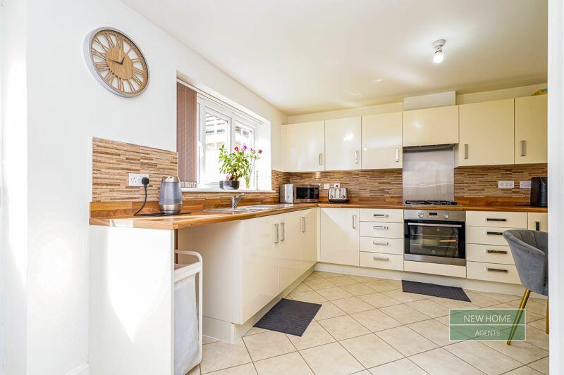 Additional image 5 of Beacon Hill, Braithwaite, Keighley, BD22 6FE