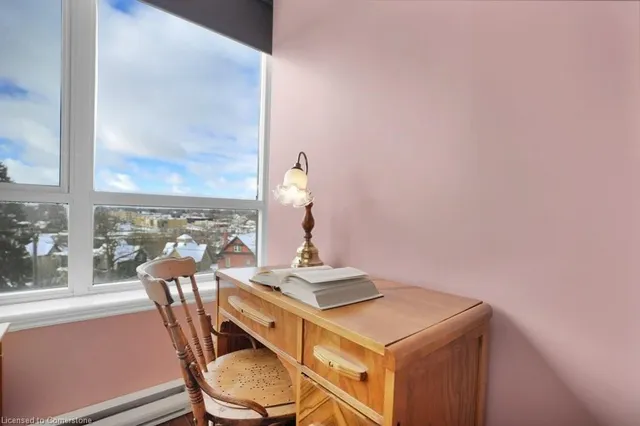 Additional image 27 of 2 Lancaster St Unit 402