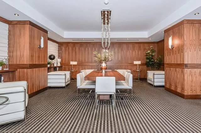 Additional image 4 of 112 Benton St Unit 210