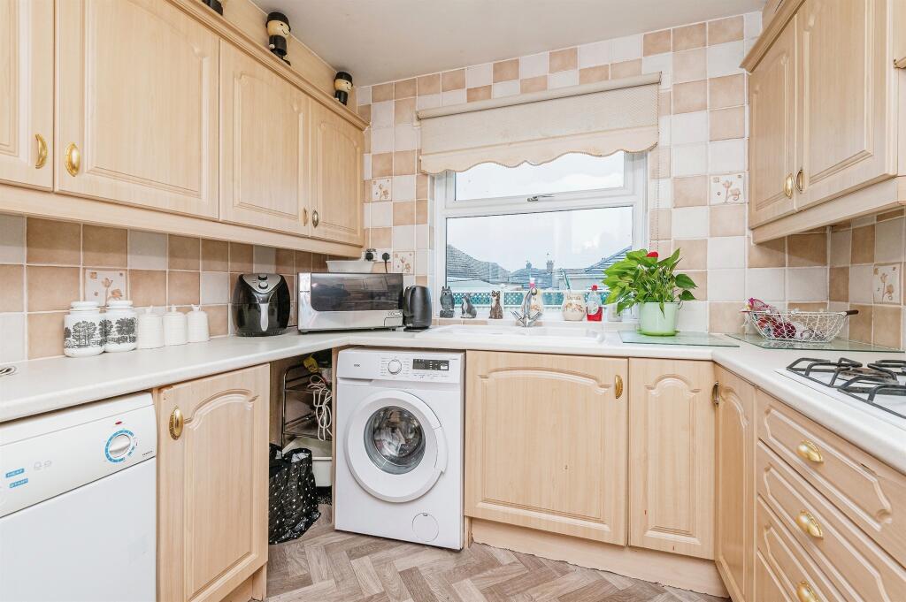 Additional image 5 of Mostyn Grove, Bradford