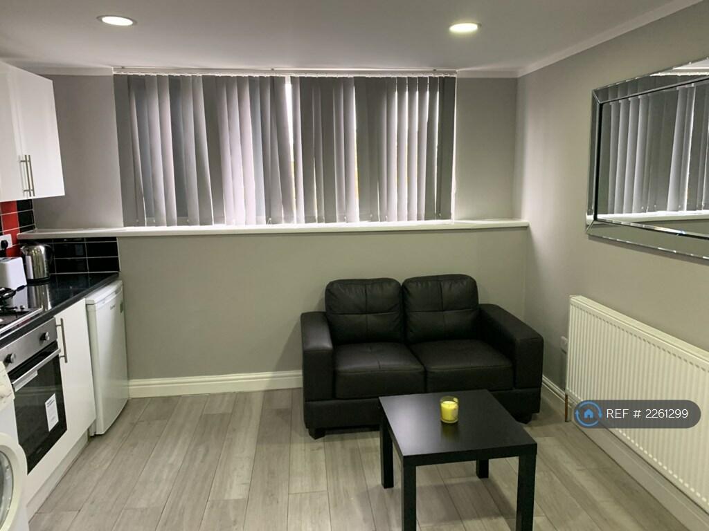 Additional image 2 of Claremont, Bradford, BD7