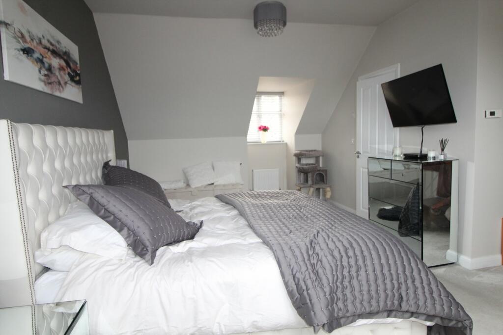 Additional image 13 of Hewenden Drive, Cullingworth, Bradford, BD13