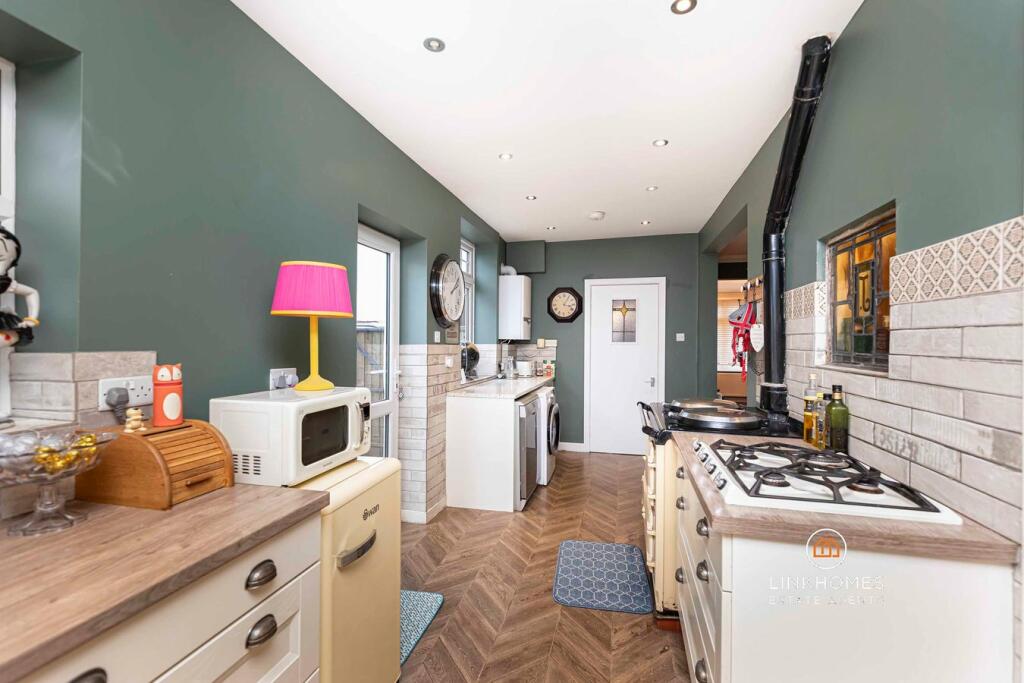 Additional image 16 of Saxonhurst Road, Bournemouth, BH10