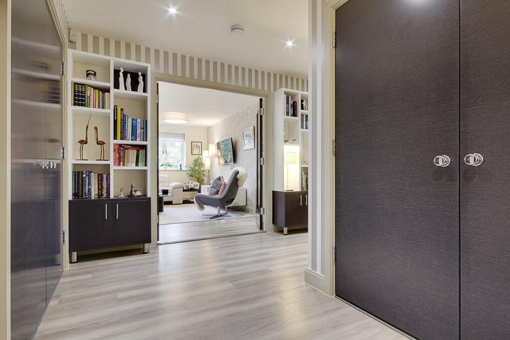 Additional image 19 of 154 Canford Cliffs Road, Canford Cliffs, Poole, BH13