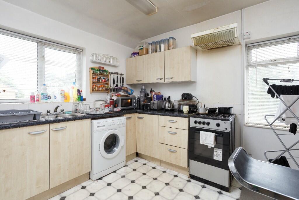 Additional image 8 of Broadstone Way, Bradford, BD4