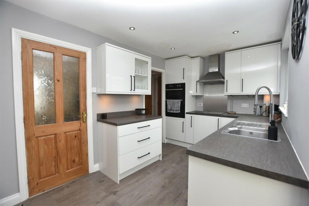 Additional image 7 of New Bury Close, Stanhill, Blackburn, Lancashire, BB5