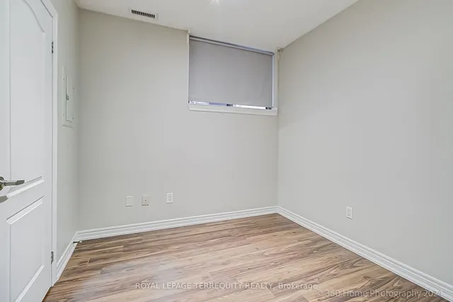 Additional image 15 of 2772 Keele St Unit 101