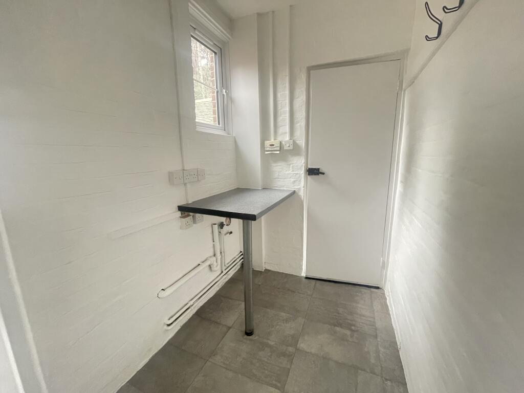 Additional image 9 of Roundhill Cottages, Blandford Road North