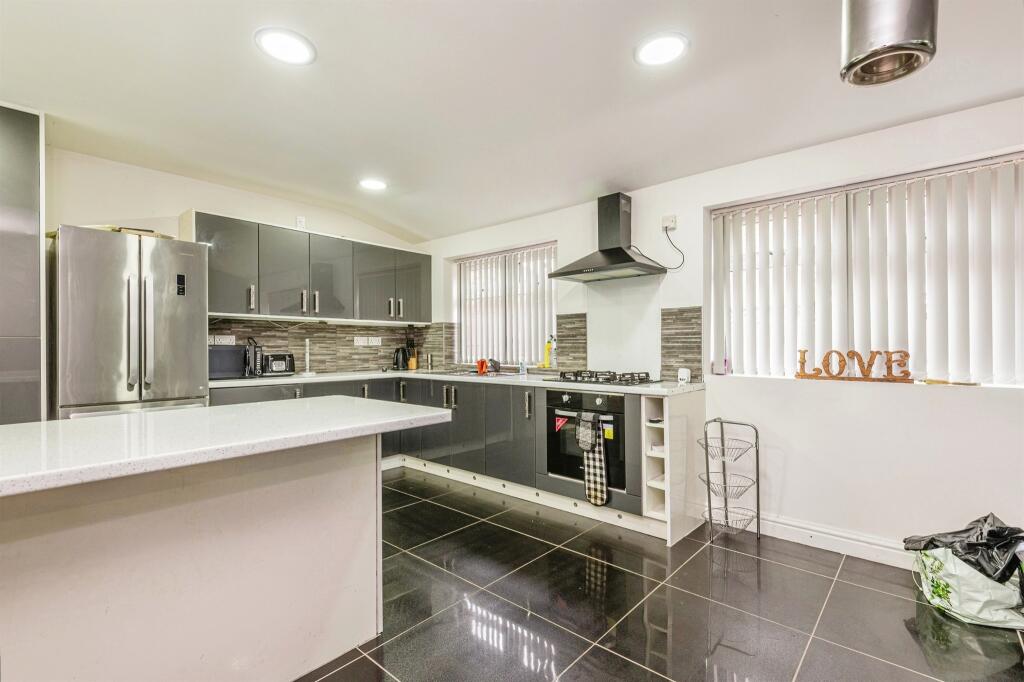 Additional image 17 of Mayo Road, Bradford