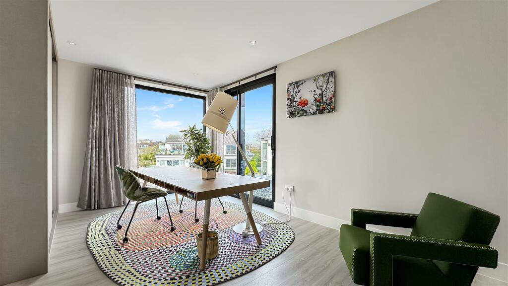 Additional image 21 of Whitecliff Road, Whitecliff